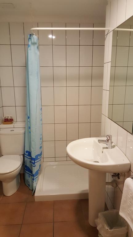 Hostal Residencia Catalina Palamós Dış mekan fotoğraf