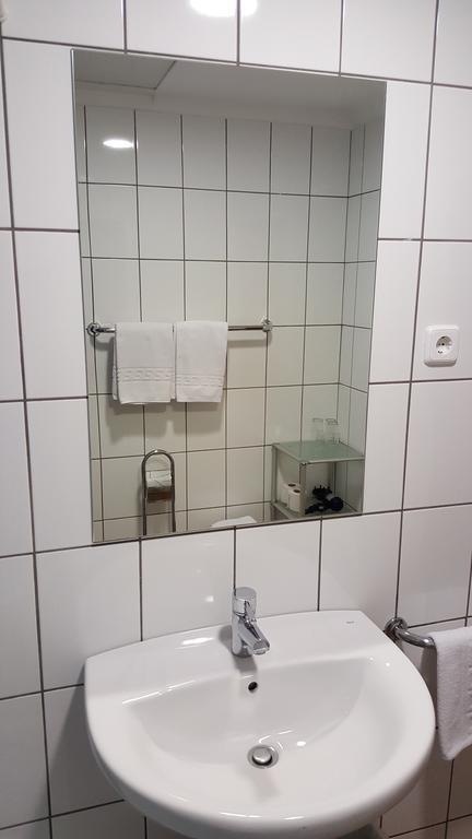 Hostal Residencia Catalina Palamós Dış mekan fotoğraf